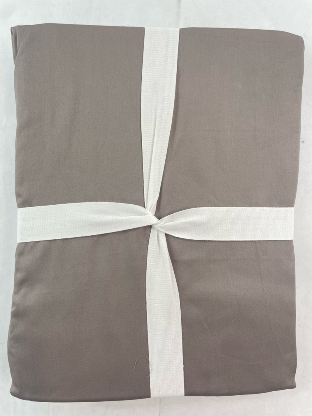 Quince Bamboo Pillowcase Set Stone Color Size Standard MSRP$55 NWT - Picture 2 of 5